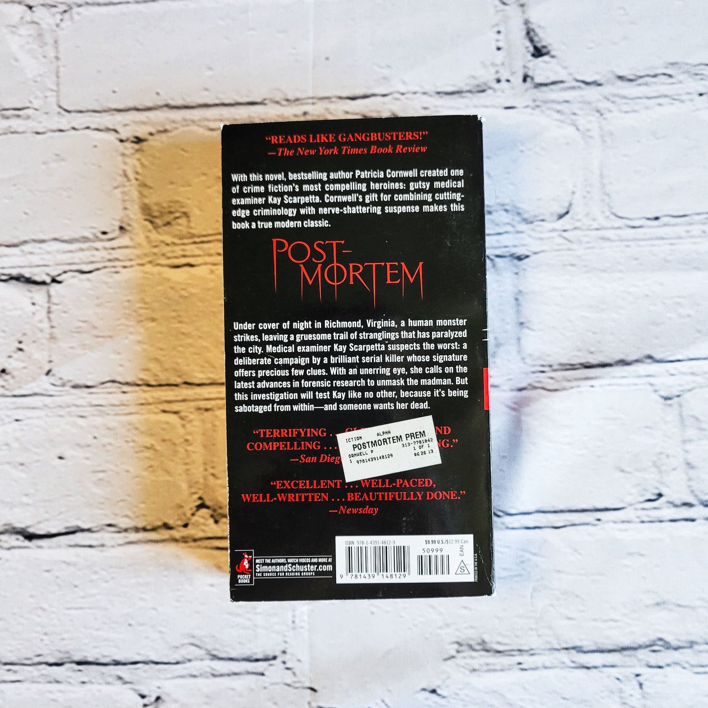 Postmortem by Patricia Cornwell - (Used-Very Good Condition)